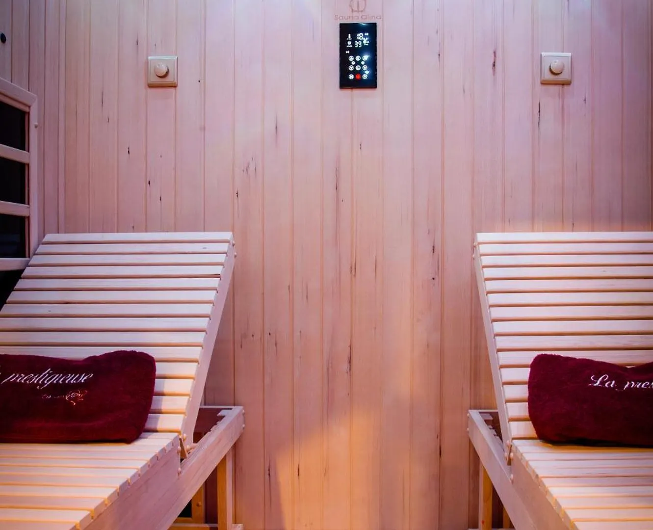 La Prestigieuse Sauna Balneo Cine Roannes-Saint-Mary